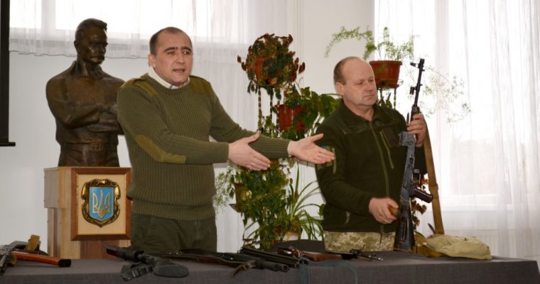 Теоретично-практичне заняття сил територіальної оборони на базі ДІКЗ «Нагуєвичі»