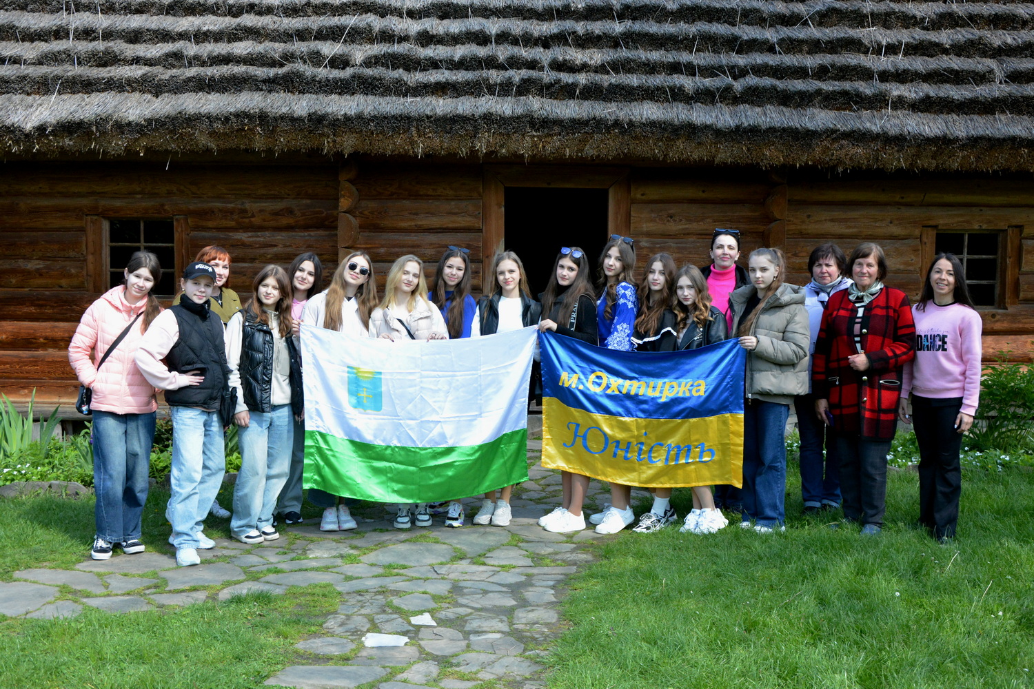 Делегація Охтирського міського краєзнавчого музею та народного хореографічного колективу «Юність» відвідали музей І. Франка в Нагуєвичах