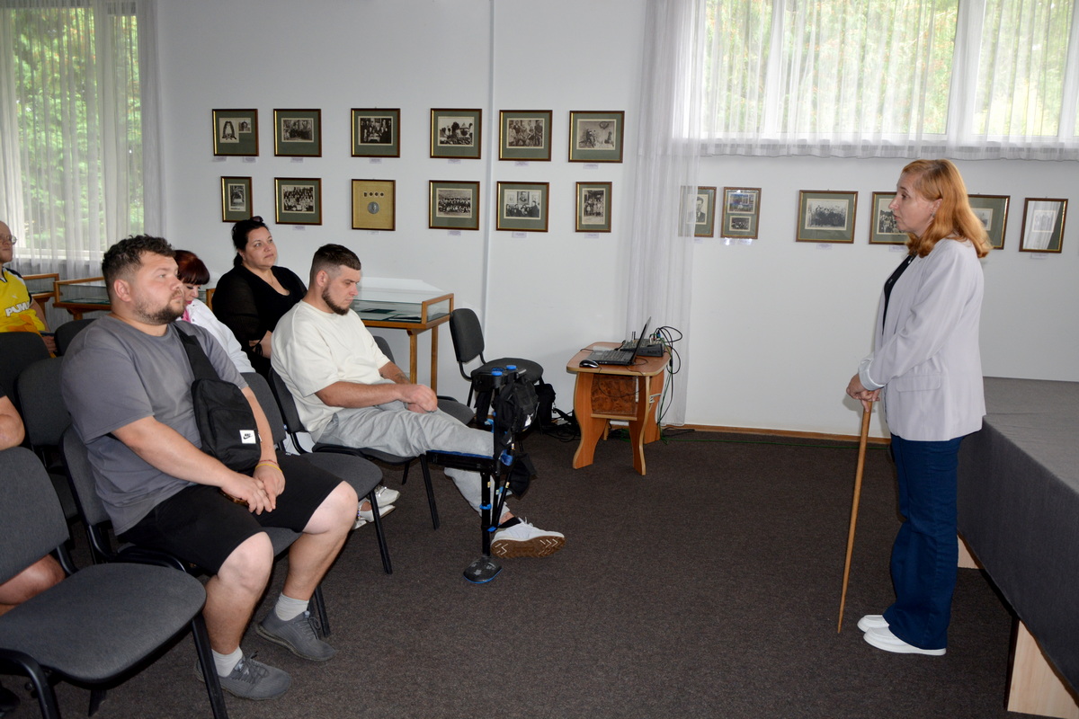 Презентація до дня українського кіно «Найважливіші і найцікавіші моменти українського кінематографа»